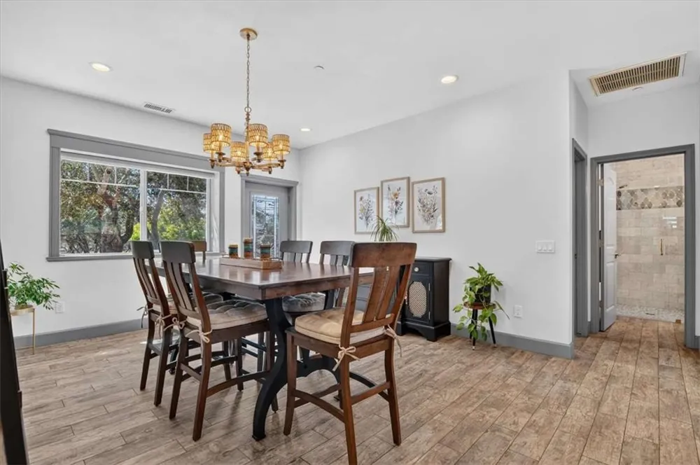 1116 Rolling Oaks Drive Arroyo Grande, CA 93420