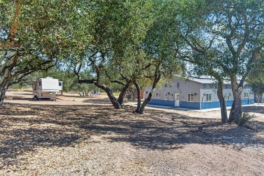 1116 Rolling Oaks Drive Arroyo Grande, CA 93420