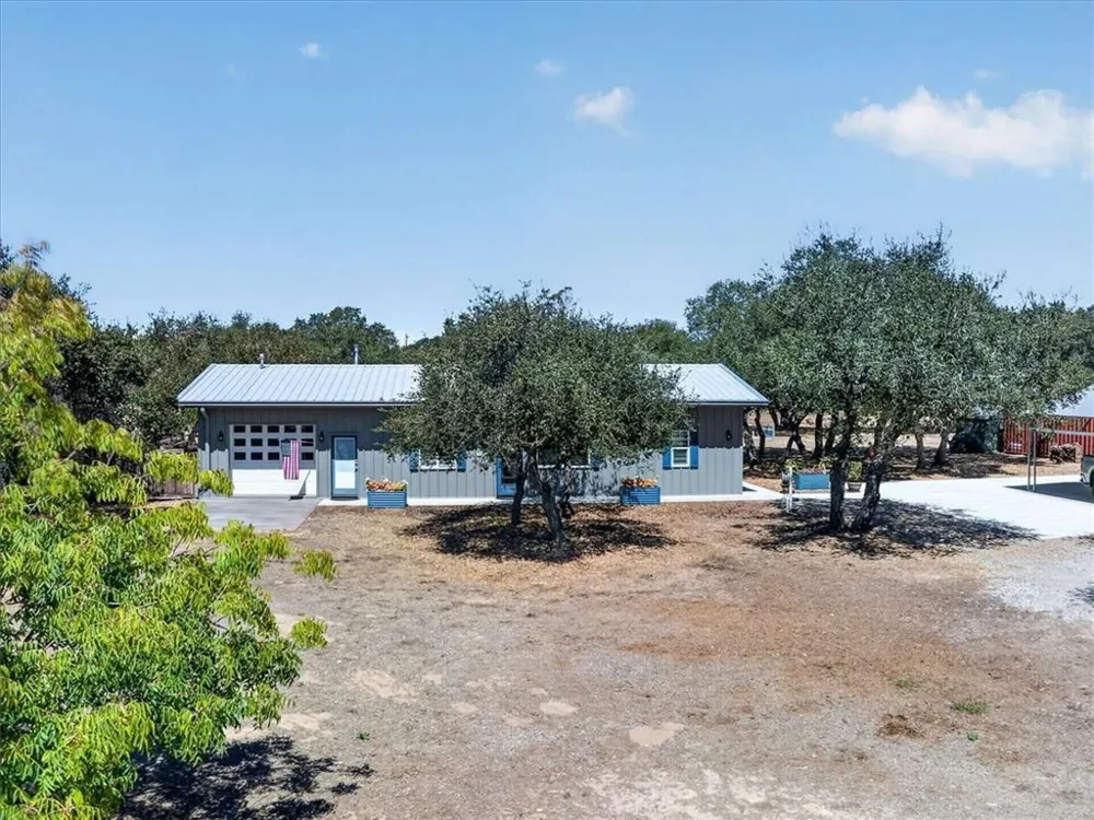 1116 Rolling Oaks Drive Arroyo Grande, CA 93420
