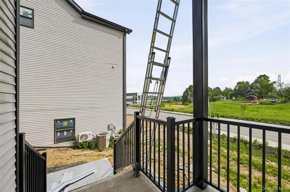 3 Hemlock Court Chester, NY 10918