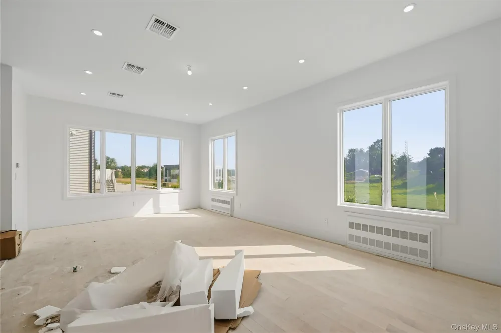 3 Hemlock Court Chester, NY 10918