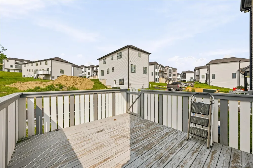 3 Hemlock Court Chester, NY 10918