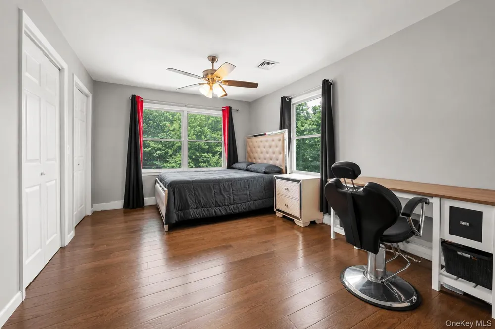 4478 Express Drive S Ronkonkoma, NY 11779
