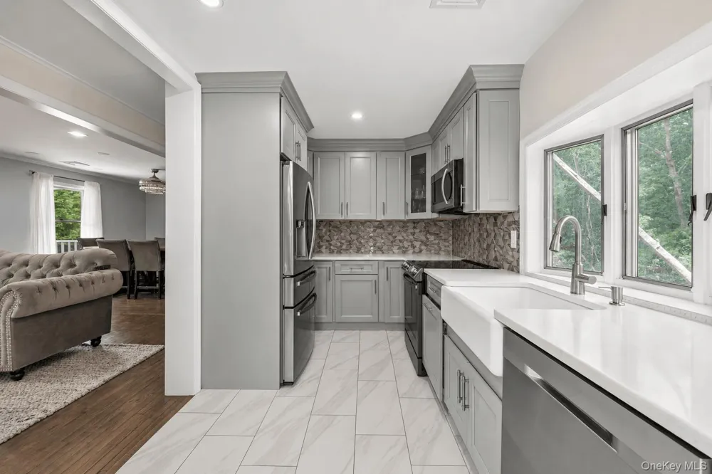 4478 Express Drive S Ronkonkoma, NY 11779