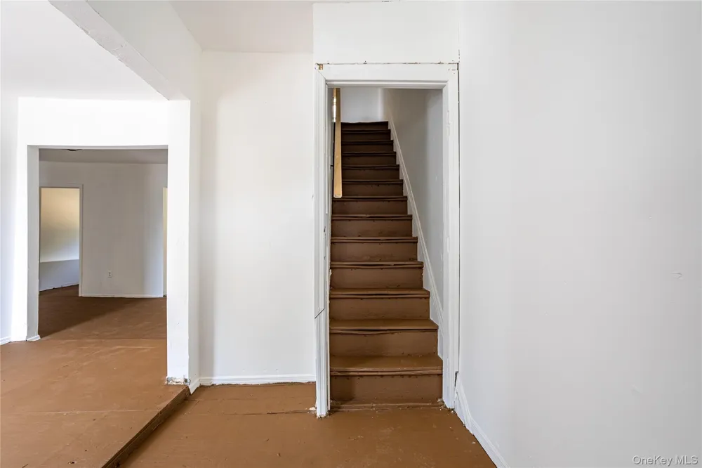 22 Grove Street Staten Island, NY 10304