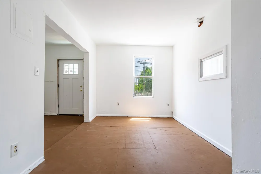 22 Grove Street Staten Island, NY 10304