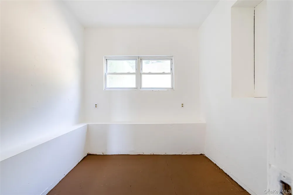 22 Grove Street Staten Island, NY 10304