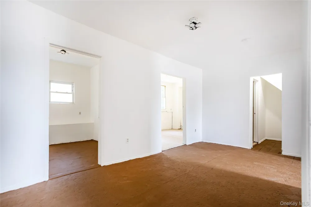 22 Grove Street Staten Island, NY 10304