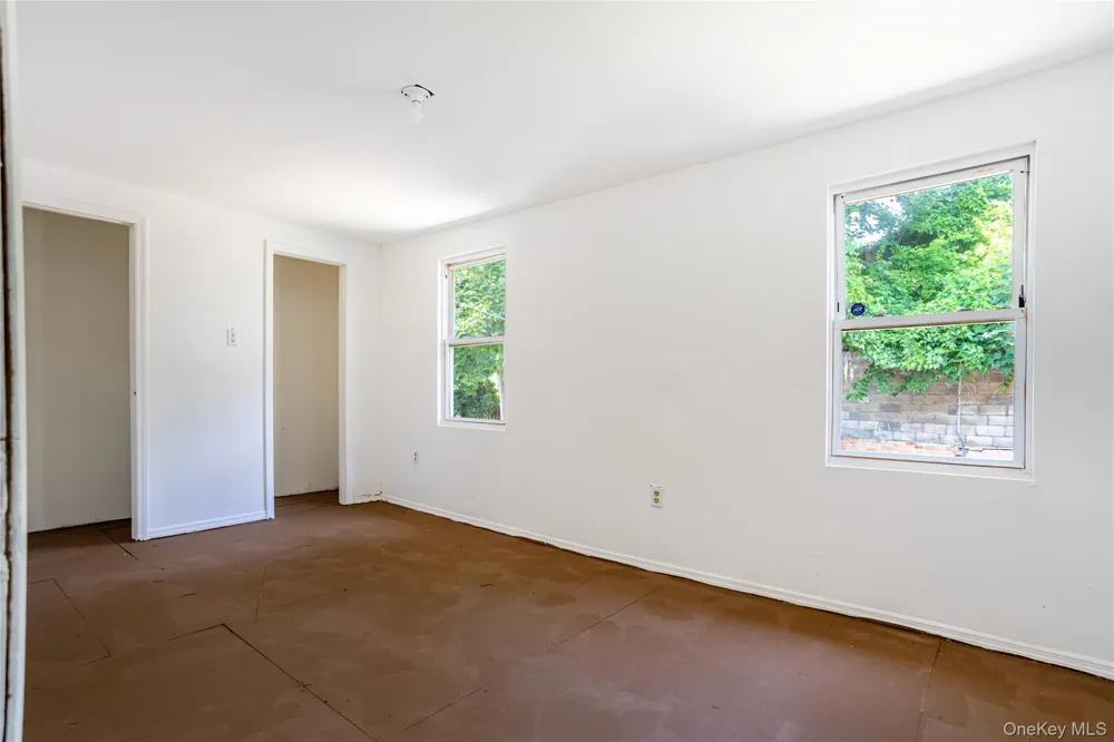22 Grove Street Staten Island, NY 10304