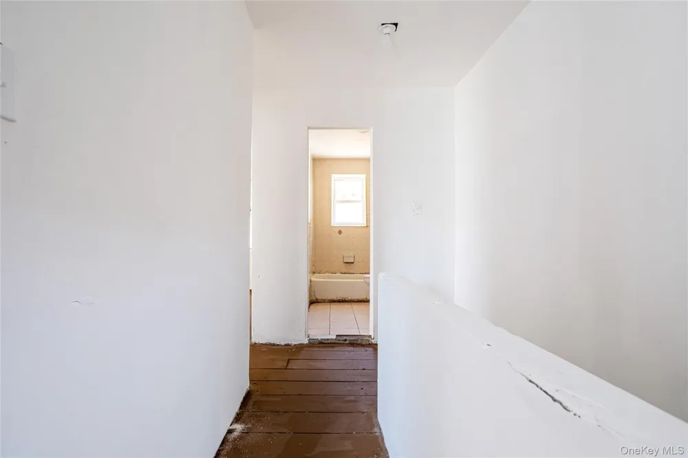 22 Grove Street Staten Island, NY 10304