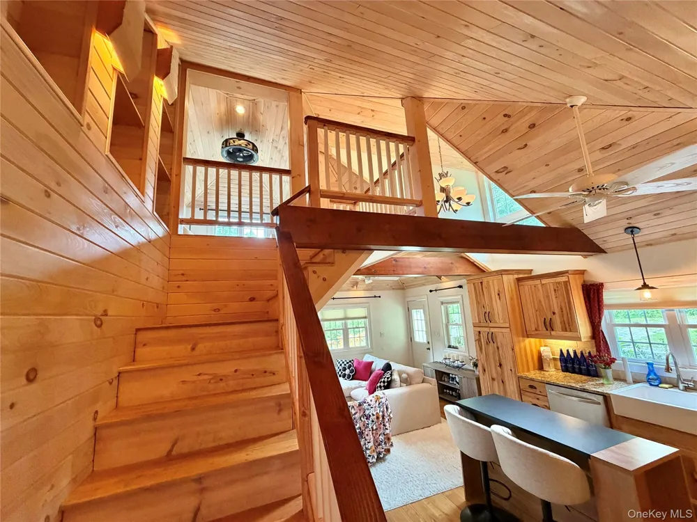 85 Plank Road Napanoch, NY 12458
