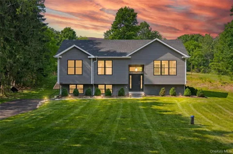 76 Reservoir Road