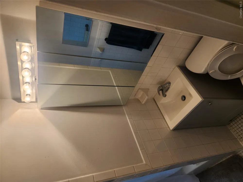 941 Jerome Avenue #8G Bronx, NY 10452