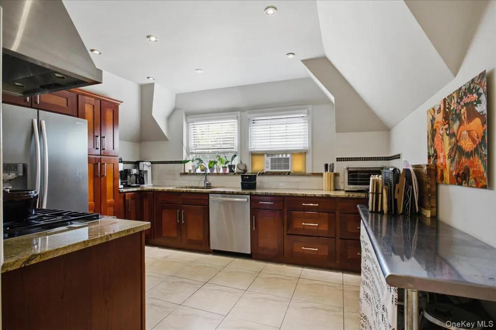 13 Campus Place #SL Scarsdale, NY 10583