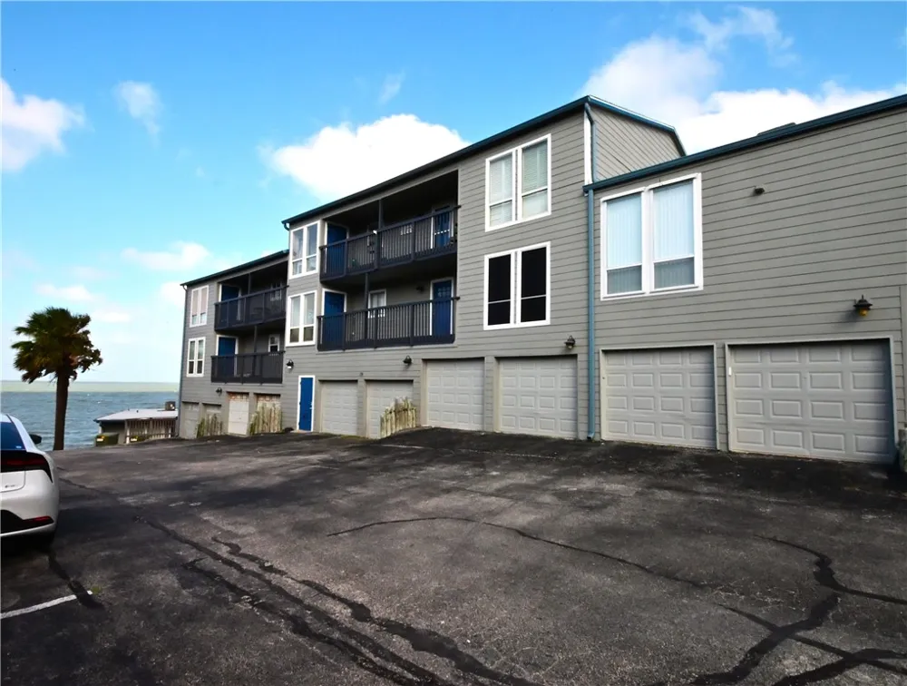 3402 Ocean Drive #36 Corpus Christi, TX 78411