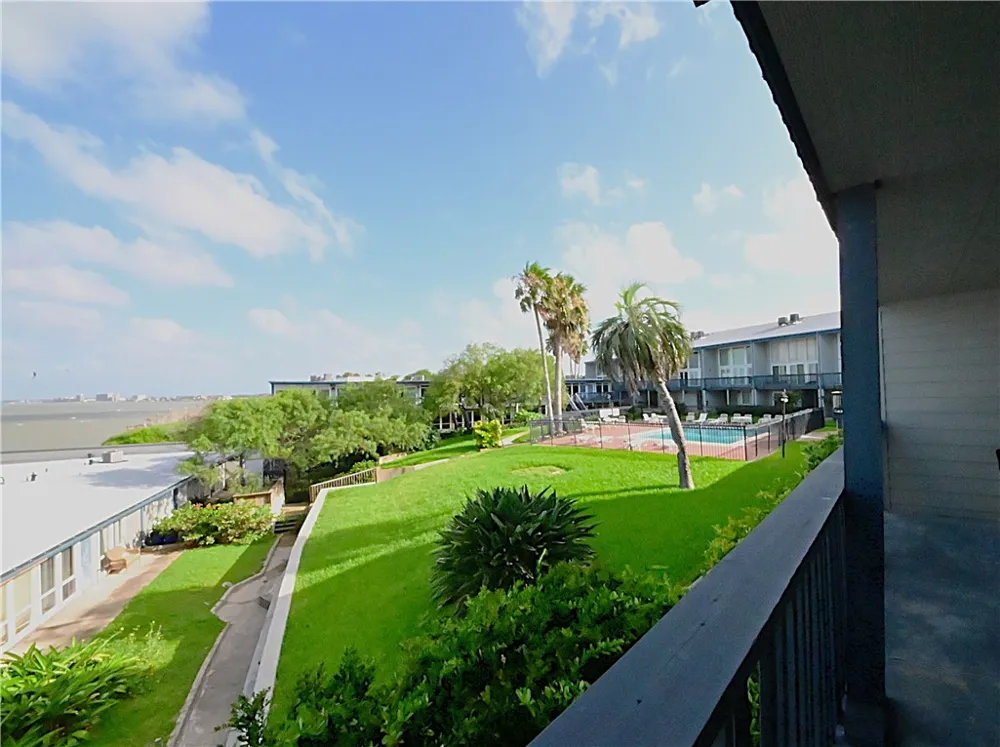 3402 Ocean Drive #36 Corpus Christi, TX 78411
