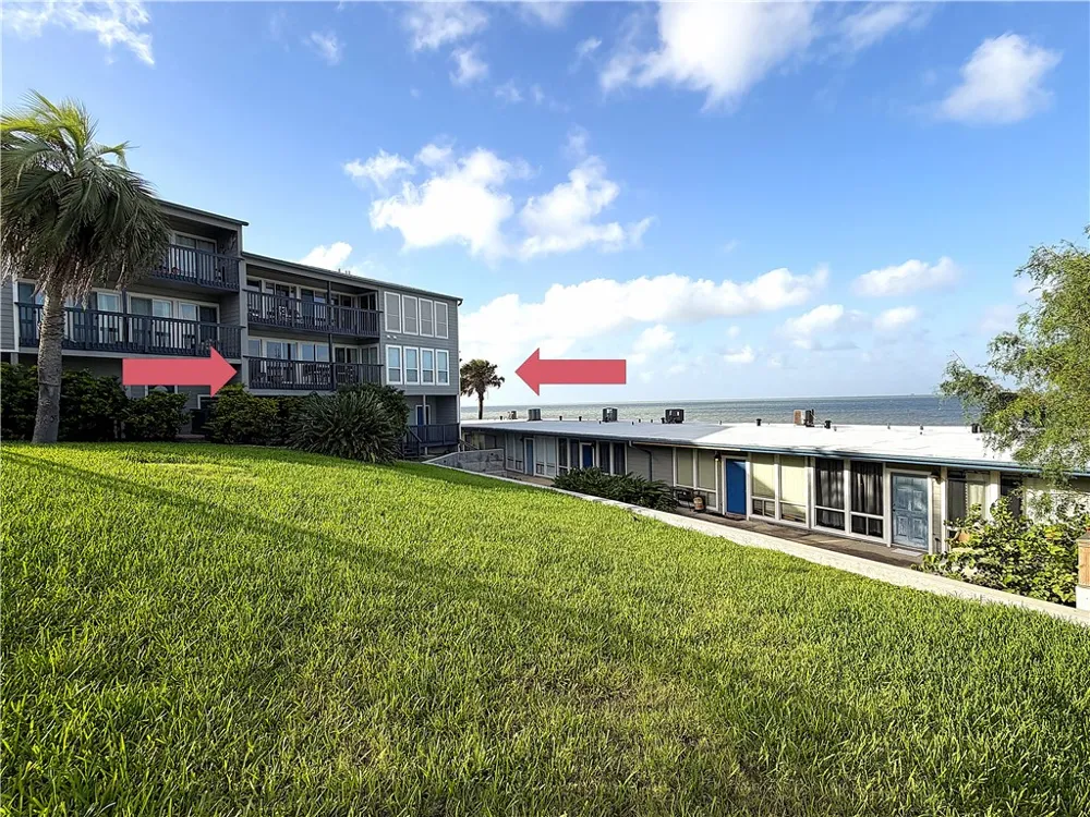 3402 Ocean Drive #36 Corpus Christi, TX 78411