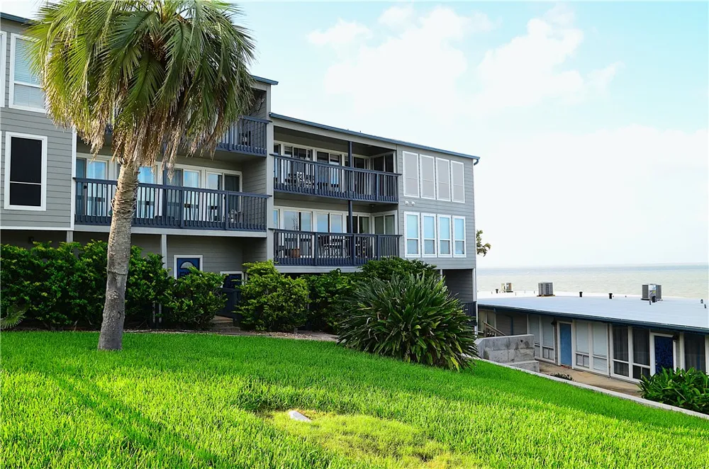 3402 Ocean Drive #36 Corpus Christi, TX 78411
