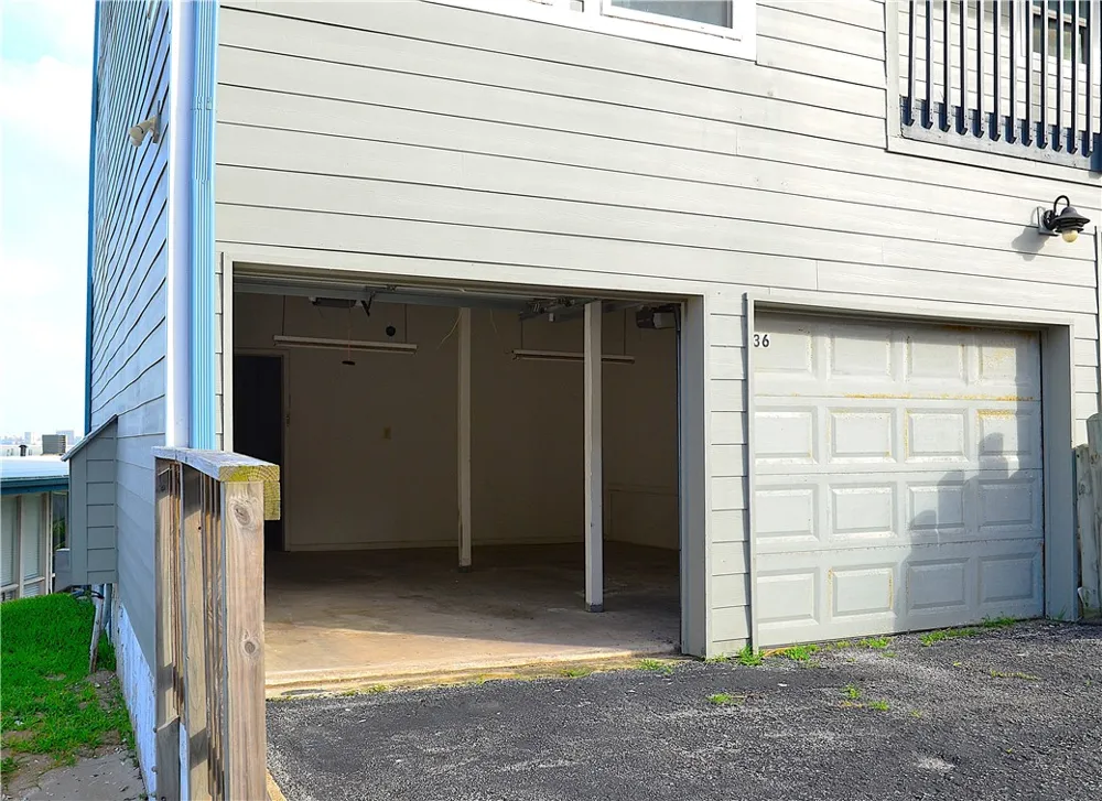 3402 Ocean Drive #36 Corpus Christi, TX 78411