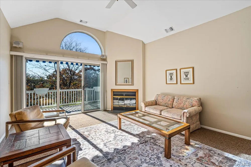 414 Lindsay Lane Moriches, NY 11955