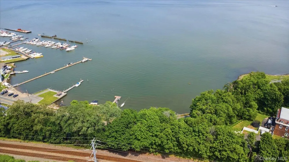 39 Beach Road Stony Point, NY 10980