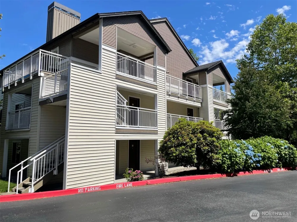 12303 Harbour Pointe Boulevard #CC202 Mukilteo, WA 98275