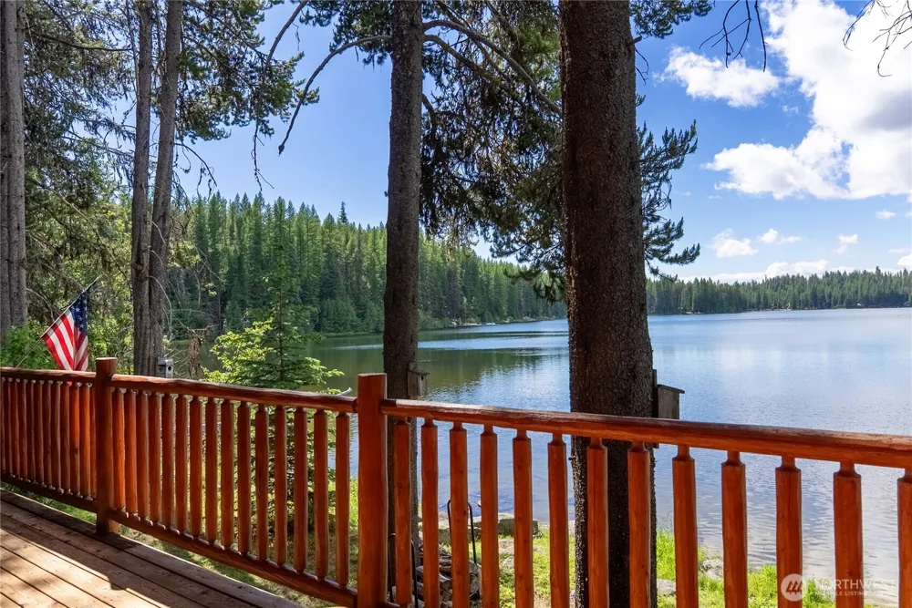 370 Thompson Road Riverside, WA 98849