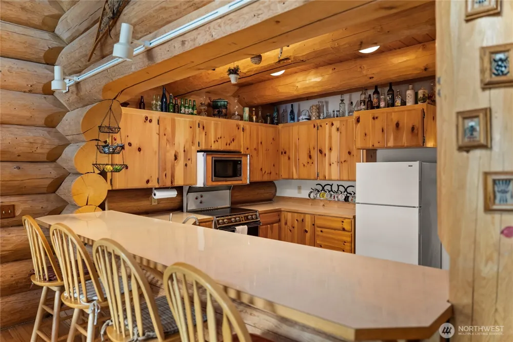 370 Thompson Road Riverside, WA 98849