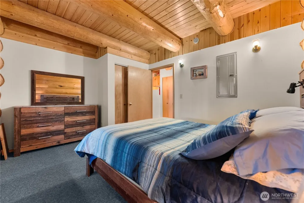 370 Thompson Road Riverside, WA 98849