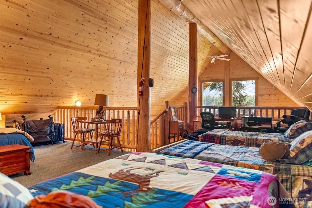 370 Thompson Road Riverside, WA 98849