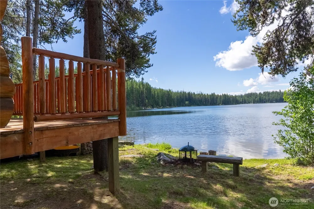 370 Thompson Road Riverside, WA 98849
