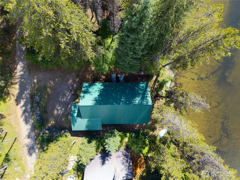 370 Thompson Road Riverside, WA 98849
