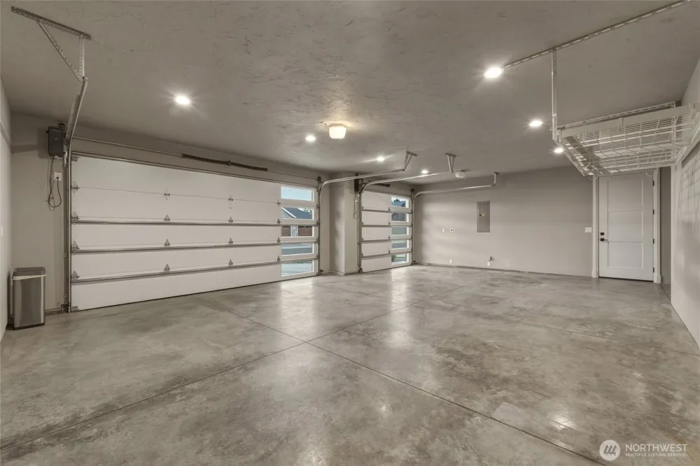 10 NE Alpine Drive College Place, WA 99324