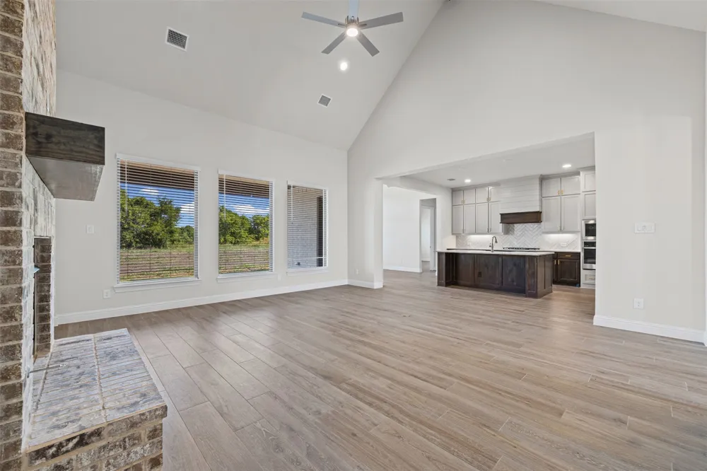 157 Lila Lake Drive Waxahachie, TX 75165