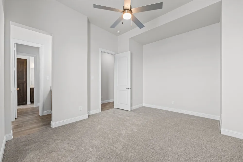 157 Lila Lake Drive Waxahachie, TX 75165