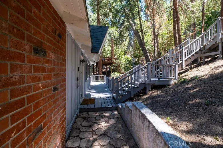 29054 Alder Ter Cedar Glen, CA 92321