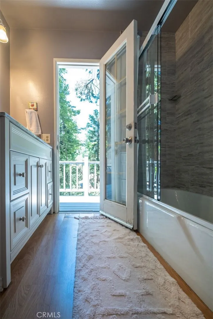 29054 Alder Ter Cedar Glen, CA 92321