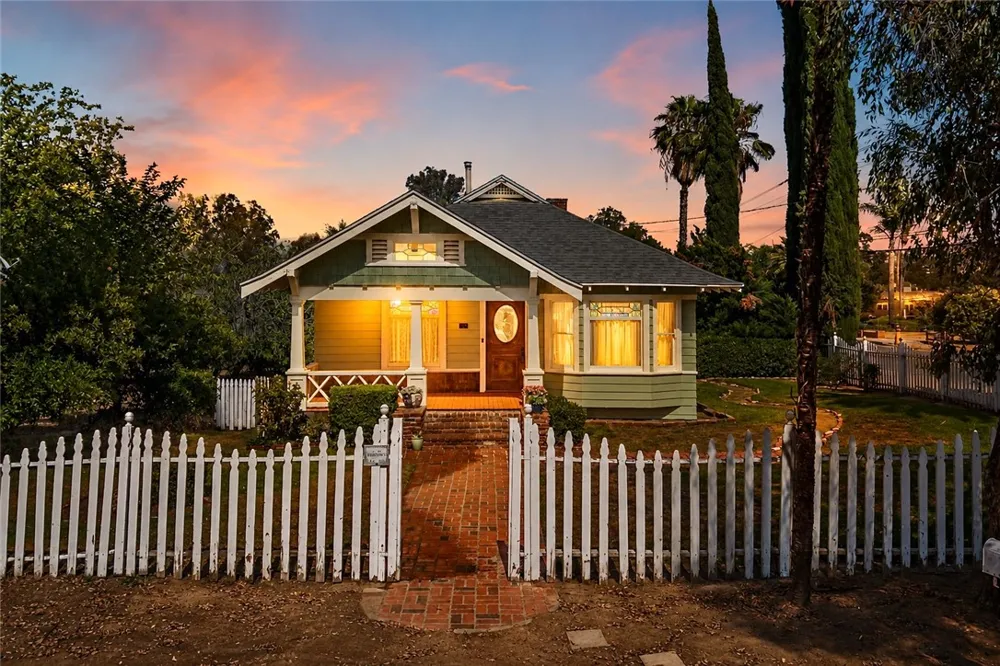 27440 Dartmouth Hemet, CA 92544