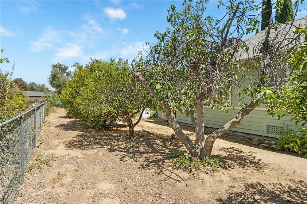 27440 Dartmouth Hemet, CA 92544