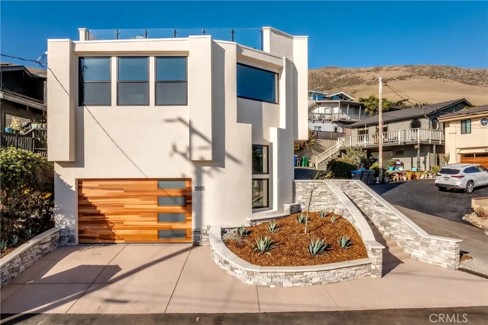 3595 Shearer Avenue Cayucos, CA 93430