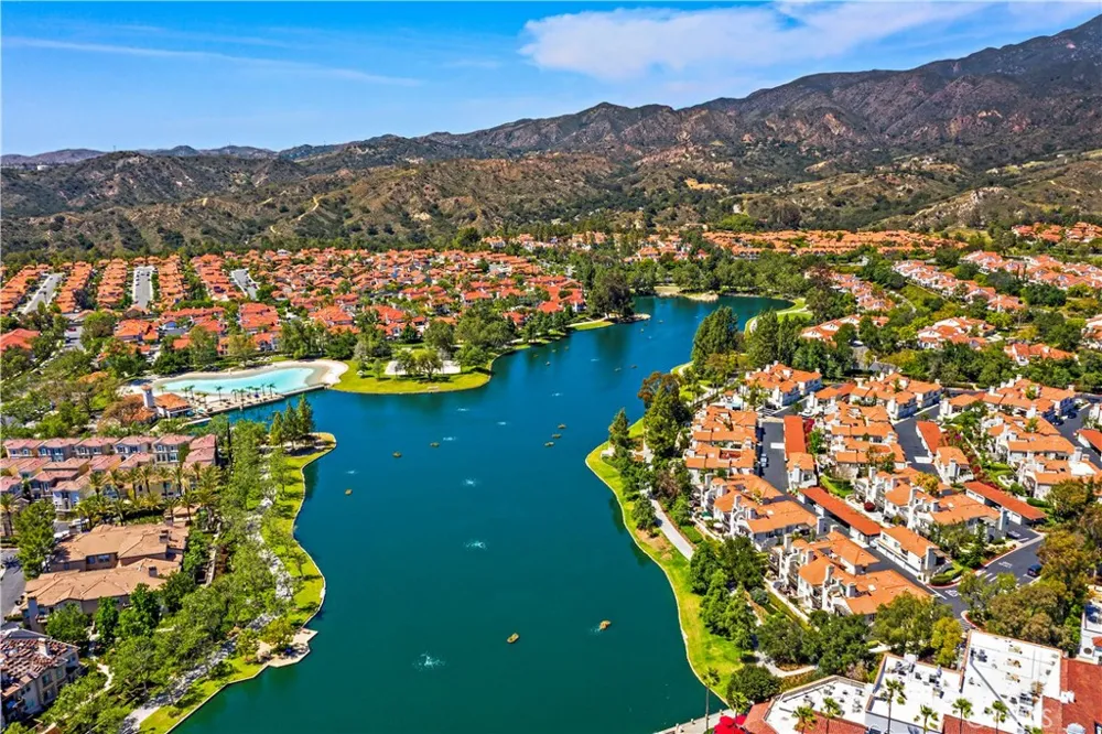 37 Mira Mesa Rancho Santa Margarita, CA 92688