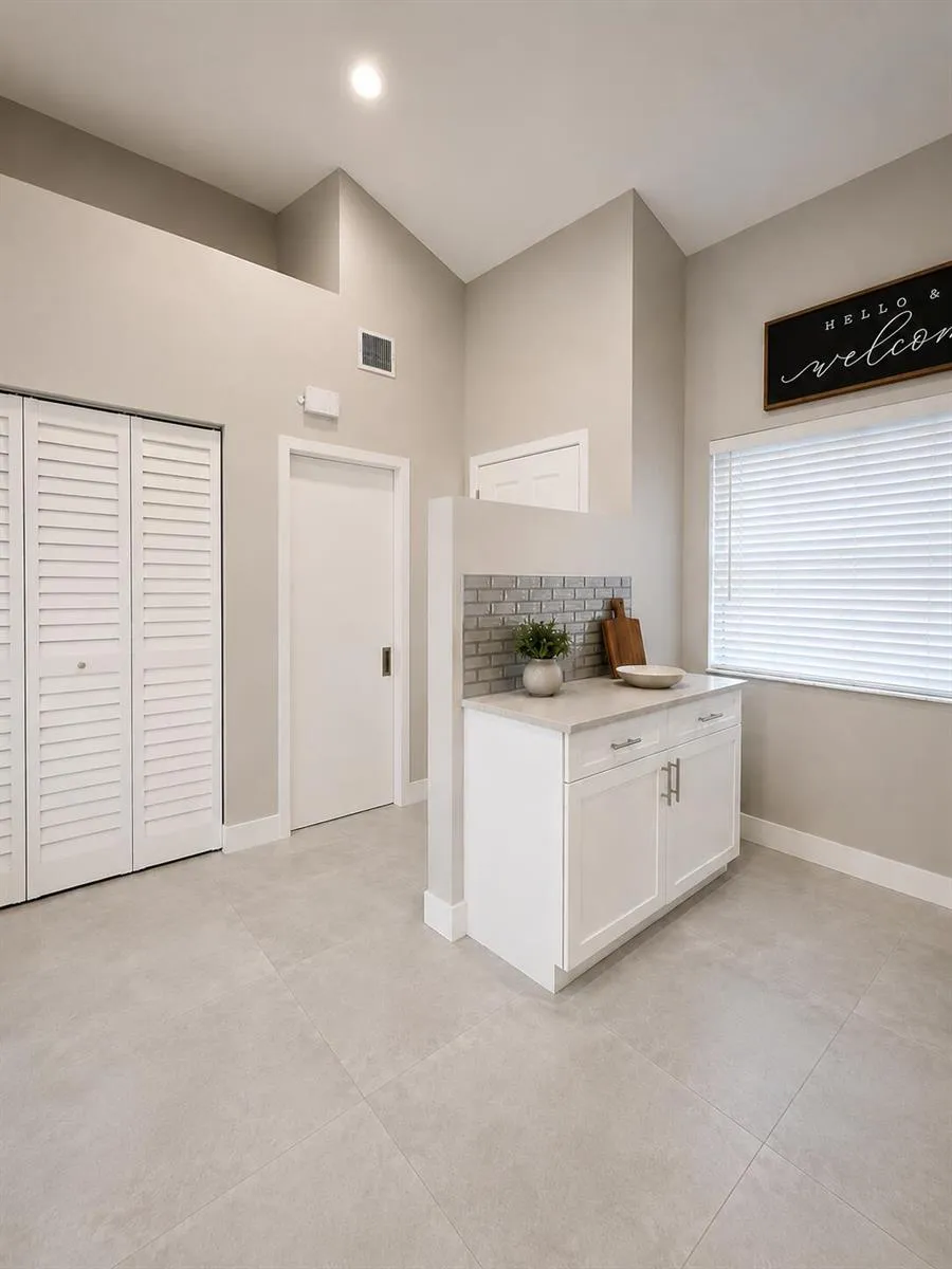 1644 Cypress Pointe Drive #1-9 Coral Springs, FL 33071