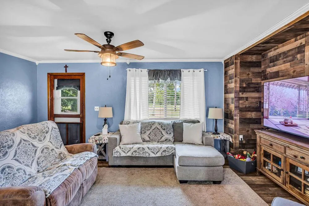 9302 Orange Avenue Fort Pierce, FL 34945