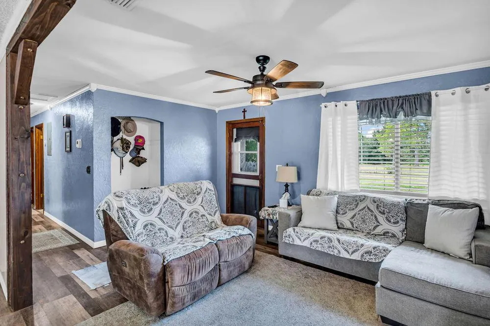 9302 Orange Avenue Fort Pierce, FL 34945