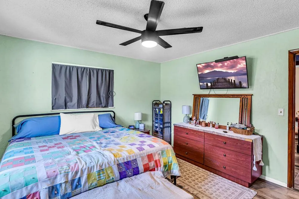 9302 Orange Avenue Fort Pierce, FL 34945
