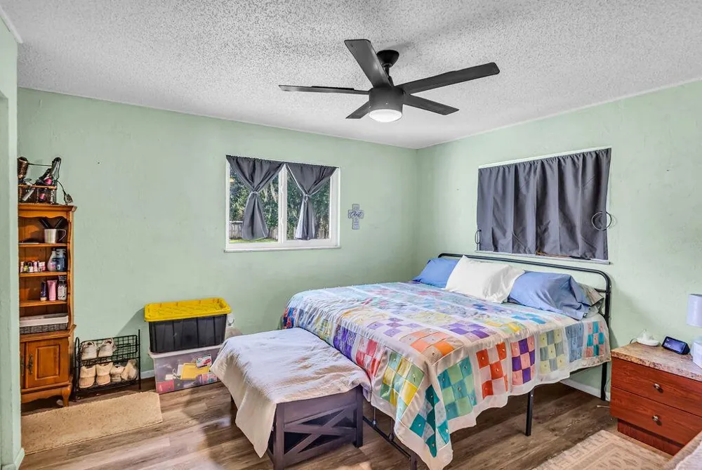 9302 Orange Avenue Fort Pierce, FL 34945