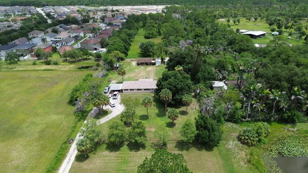 9302 Orange Avenue Fort Pierce, FL 34945