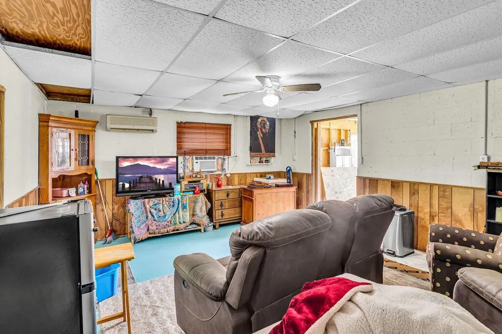9302 Orange Avenue Fort Pierce, FL 34945