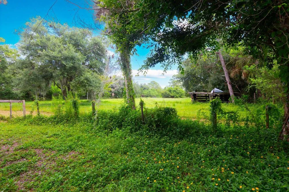 9302 Orange Avenue Fort Pierce, FL 34945