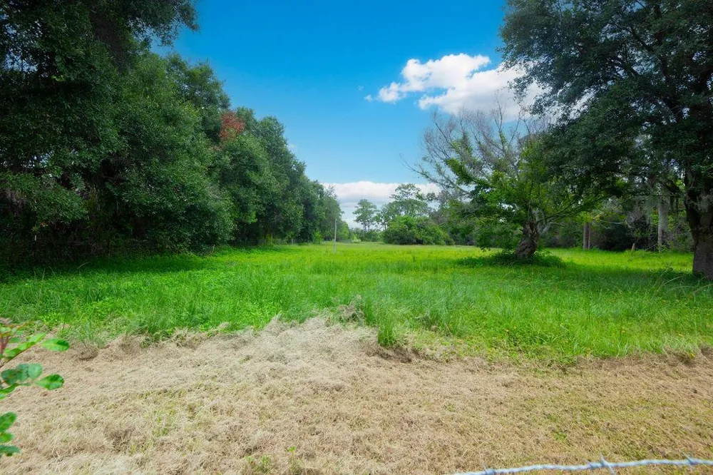 9302 Orange Avenue Fort Pierce, FL 34945